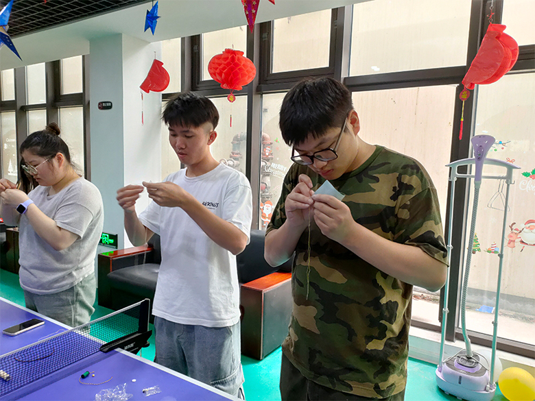 浓情端午 · 温馨共享 | 宝开举办“品粽子 · 玩游戏 · 迎端午”主题活动