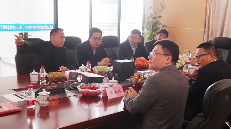 新闻 | 赋能新发展:东航申宏与宝开智能开启战略合作