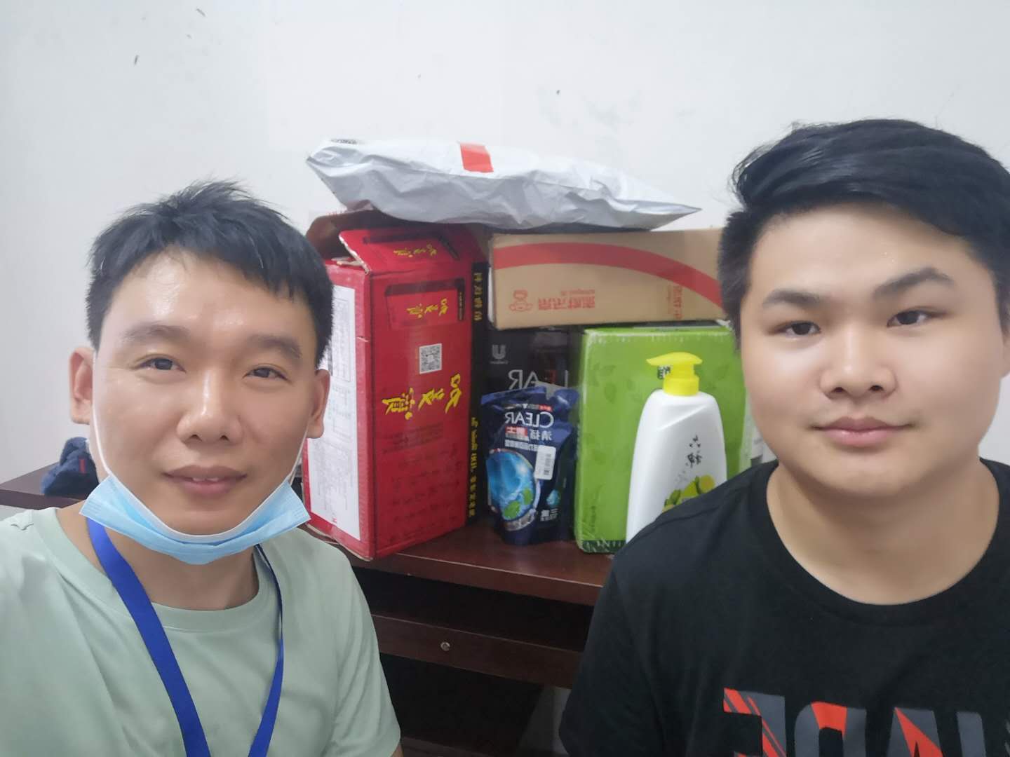 关爱职工 · 夏送清凉 | 宝开工会赴一线送清凉,致敬高温下的坚守