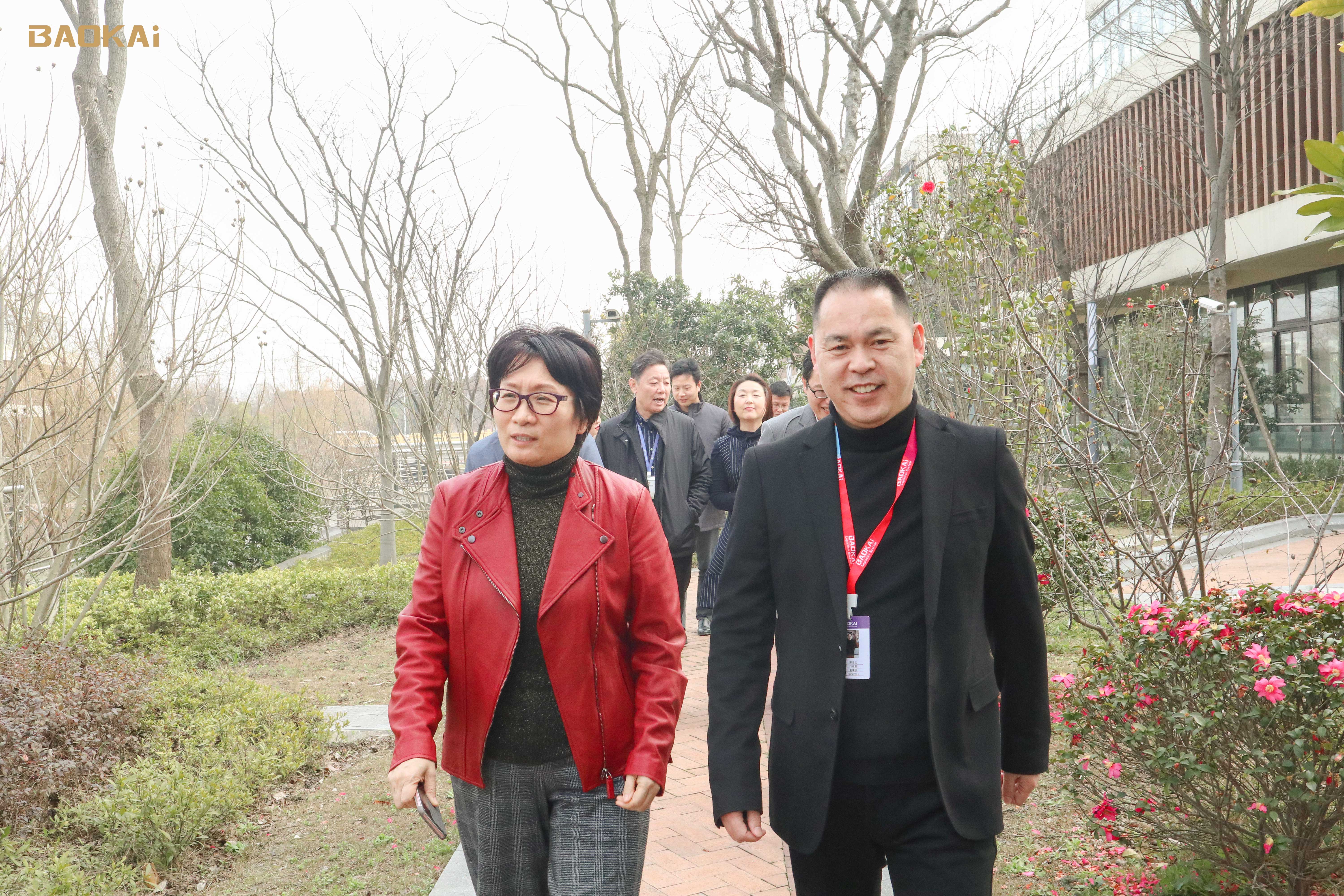 新闻 | 领导送春风,暖意融融